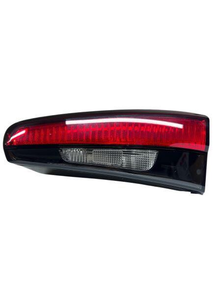 Sağ İç Stop Lambası Duylu Pleksan 6302 Fiat Egea 2015-2025 OEM 52071021