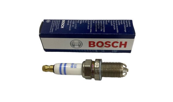 ATEŞLEME BUJİ 4 TIRNAK / BMW (N45-N45N/ E81-E87-E88-E90/ 12120032136-0242235715