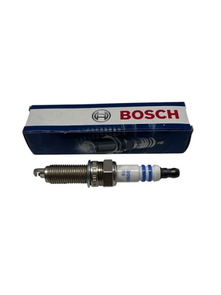 ATEŞLEME BUJİ -1 ADET- (YR8SEU)/HYUNDAİ ACCENT BLUE 1.4-1.6-ELANTRA SEDAN (HD)1.6 CVVT-i30 1.6-CEE'D SW 1.6-/0242129515-1885510060
