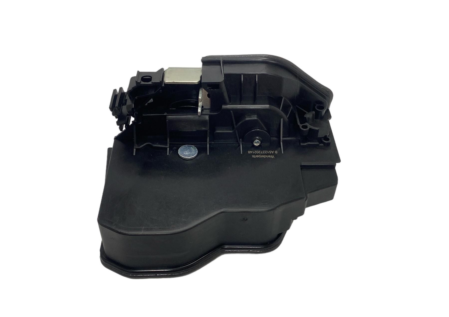 SAĞ ARKA KAPI KİLİDİ /  BMW E60-E65-E87-E90 X1-E84 X3-E83 X5-E70 X6 / A51227202148