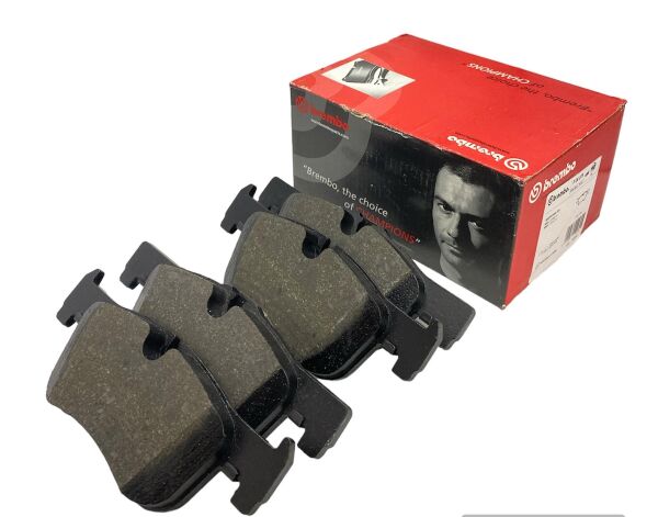 FREN BALATASI ÖN BMW F20-F21-F22-F23-F30-F31-F35-F35-F32-F25-F26