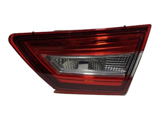 Sağ İç Stop Lambası Pleksan 3652 Renault Clio IV Hatchback 2013+ OEM 265505796R