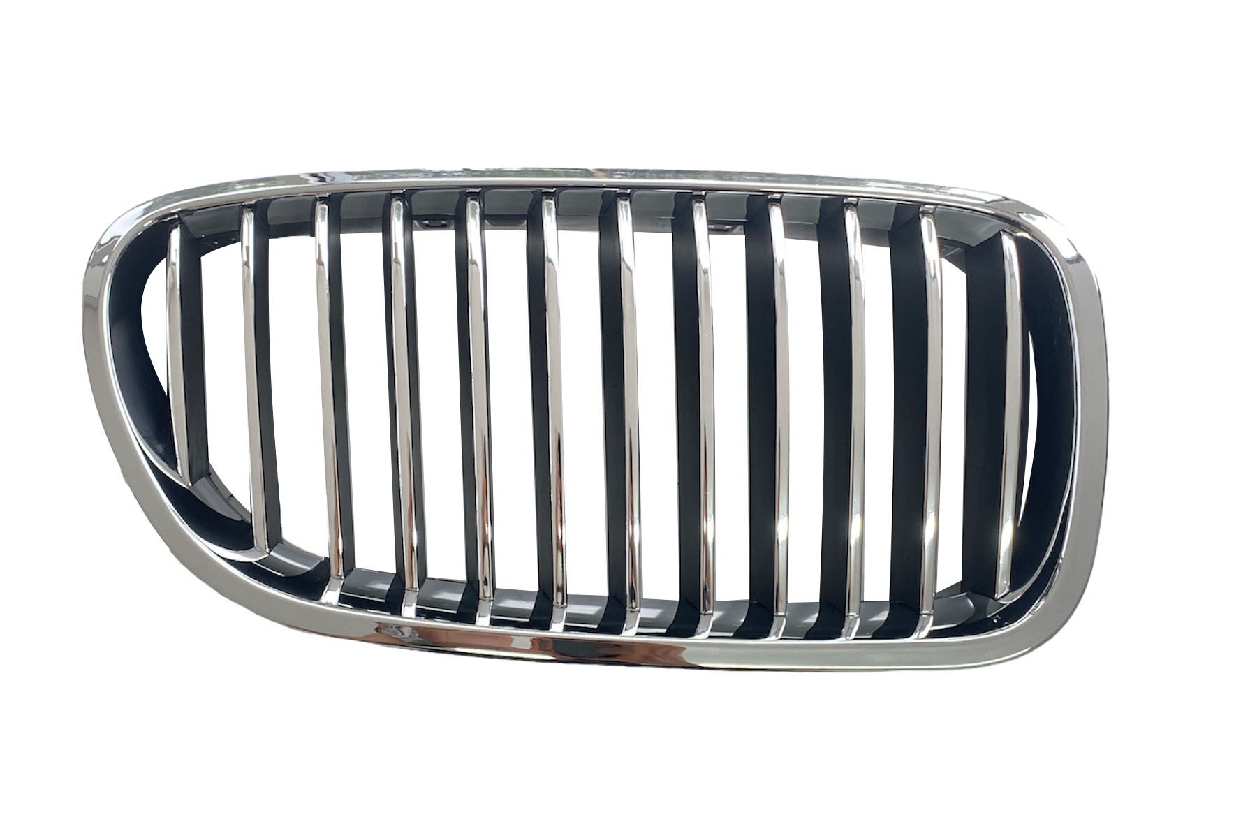 SAĞ PANJUR KROM-SİYAH / BMW F10 (2010-2013) / 51137203650-9104773