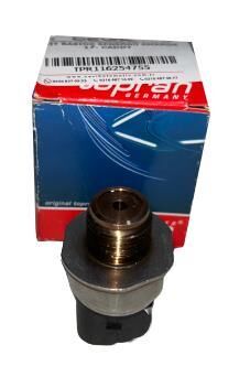 YAKIT BASINÇ SENSÖRÜ/AMAROK(17>)-CADDY(16>)-CRAFTER(12>)-GOLF(13>)/04L906054-116254755