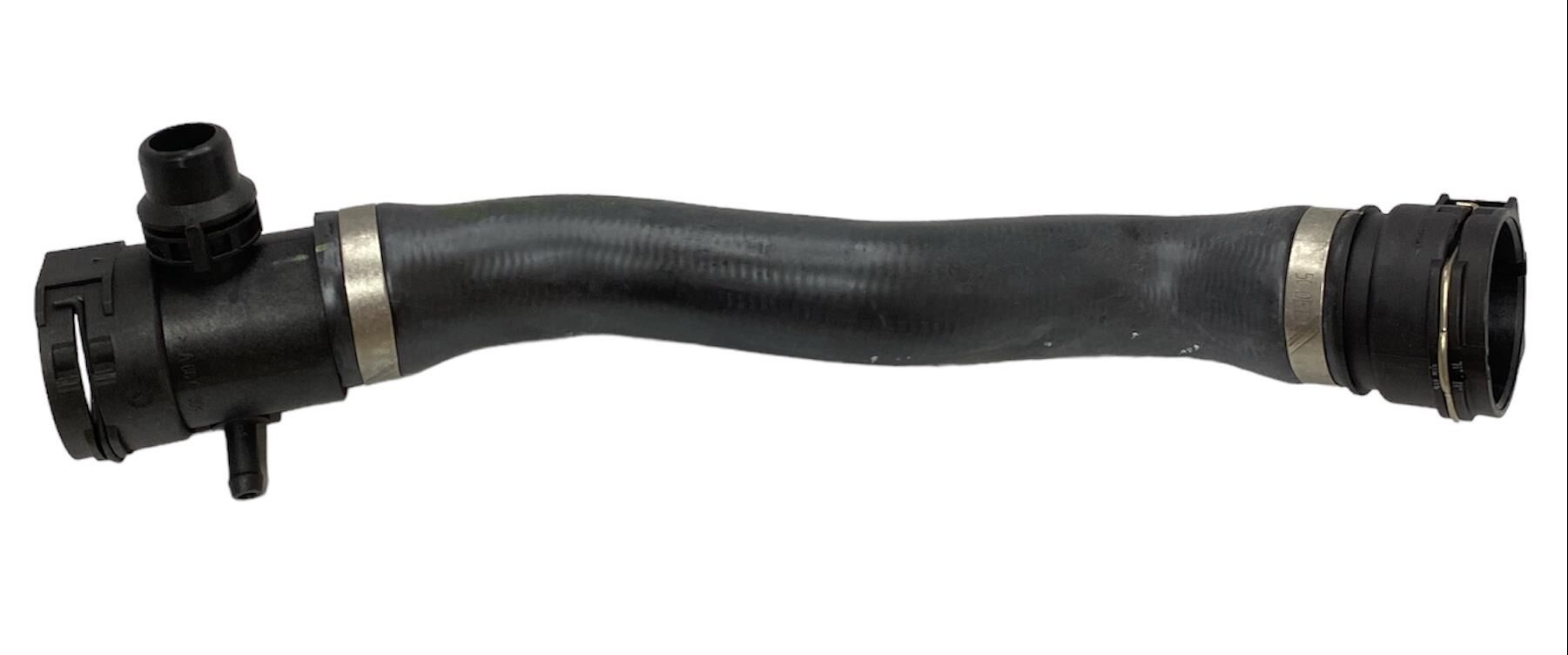 RADYATÖR ÜST HORTUMU / BMW E84 / 17127612444-19834