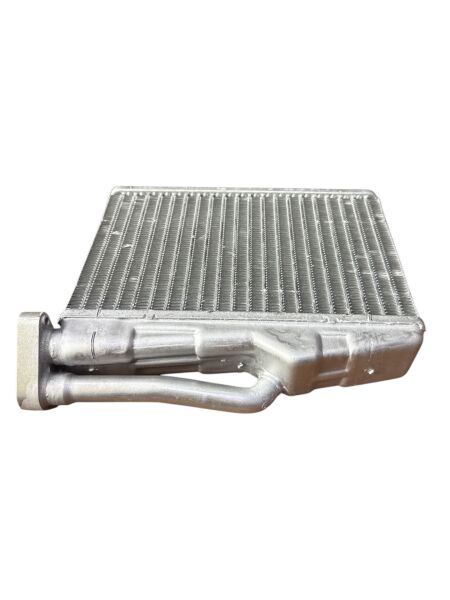 Kalorifer Radyatörü Brazing Veka 411400B BMW 5 Serisi 520d 520i 525d 528i E39 1996-2003 OEM 64116971105