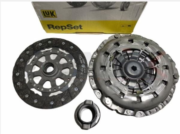 BMW DEBRİYAJ SETİ N40-N42-N45-E46-E81-E87