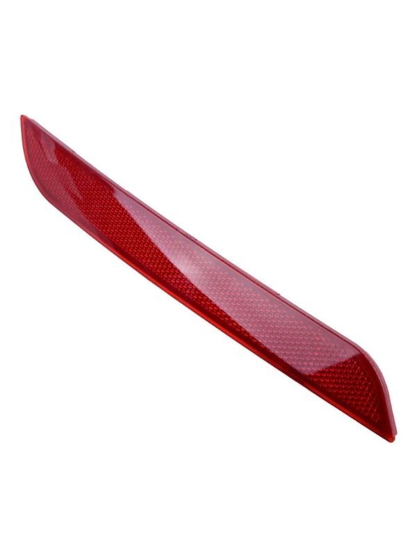 TAMPON REFLEKTÖRÜ ARKA SAĞ / BMW F30-F32-F36  (12-16) / 63147301188