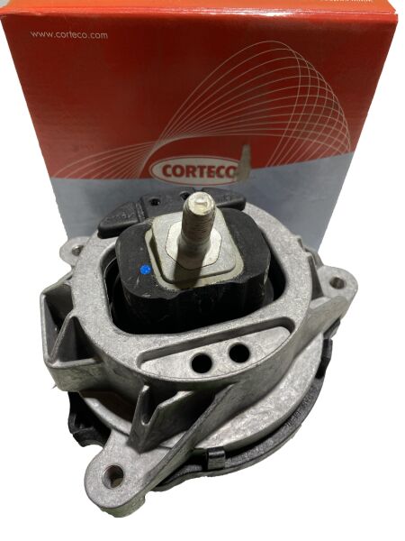 BMW MOTOR TAKOZU SOL  N47-F20-F21-F22-F30-F34-F36