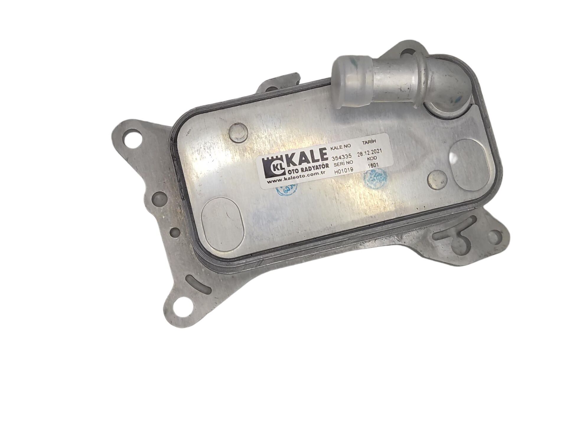 YAĞ SOĞUTUCU MERCEDES OM651 C - E SERİSİ / 6511800610