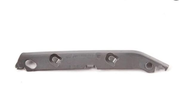 TAMPON BRAKETİ ÖN SOL ALT PARÇA / BMW E90 / 51117134097